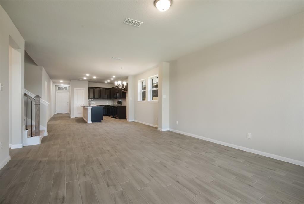 127 2 Winged Elm Court, Willis, Texas 77318, 3 Bedrooms Bedrooms, 8 Rooms Rooms,2 BathroomsBathrooms,Single-family,For Sale,Winged Elm,71567434