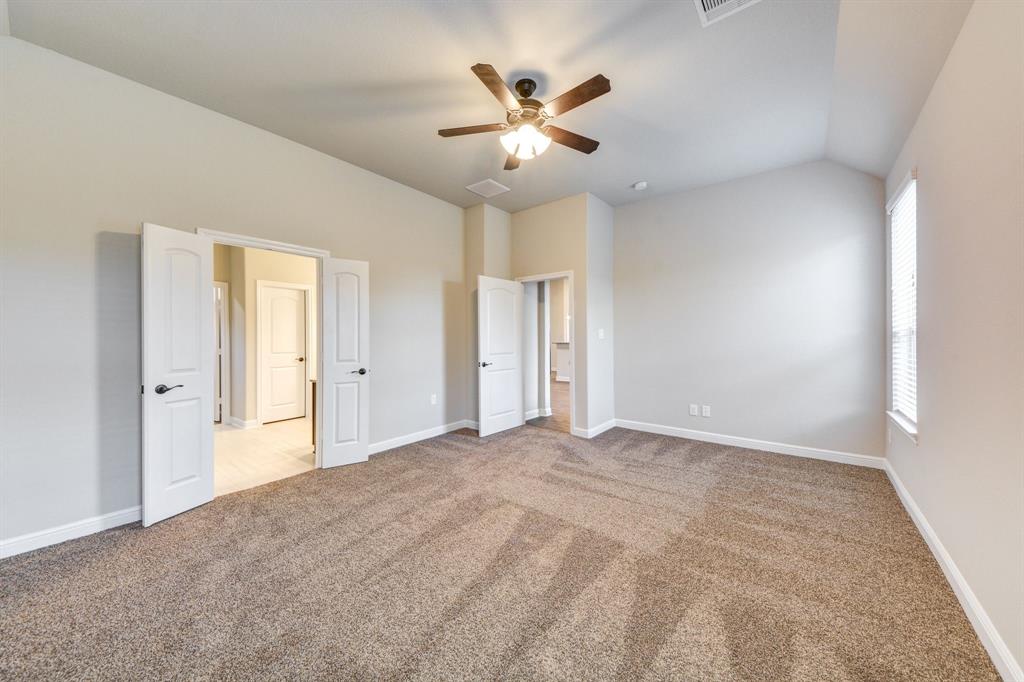 13102 1 Chateau Landing Drive, Texas City, Texas 77568, 4 Bedrooms Bedrooms, 11 Rooms Rooms,2 BathroomsBathrooms,Single-family,For Sale,Chateau Landing,77629657