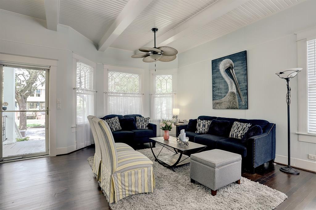 3411 1.5 Bernardo De Galvez, Galveston, Texas 77550, 3 Bedrooms Bedrooms, 3 Rooms Rooms,2 BathroomsBathrooms,Single-family,For Sale,Bernardo De Galvez,84083682