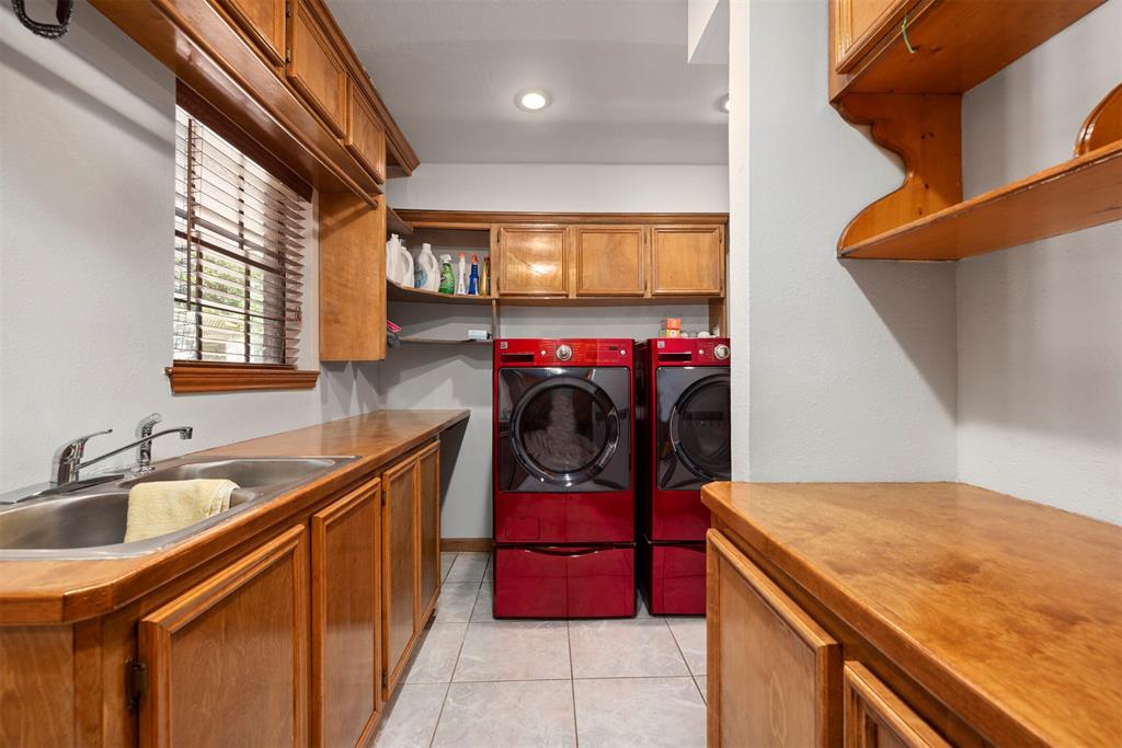 26630 2 Sycamore Circle, Magnolia, Texas 77354, 5 Bedrooms Bedrooms, 15 Rooms Rooms,5 BathroomsBathrooms,Country Homes/acreage,For Sale,Sycamore,69845831