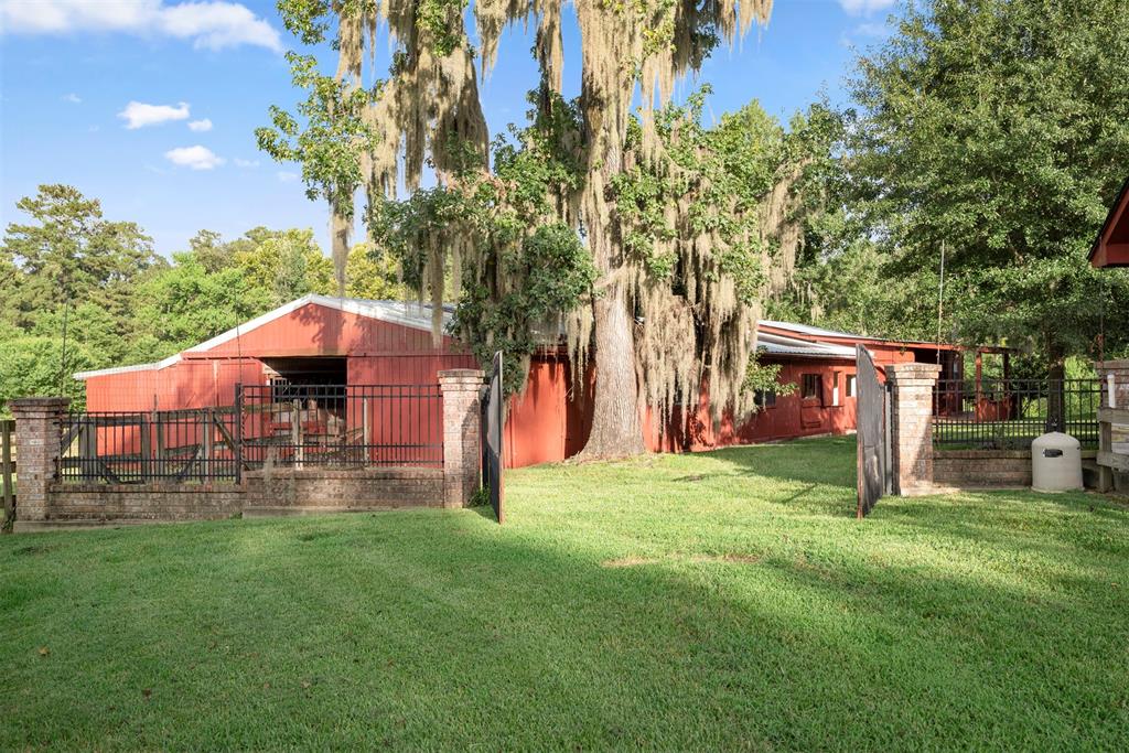 26630 2 Sycamore Circle, Magnolia, Texas 77354, 5 Bedrooms Bedrooms, 15 Rooms Rooms,5 BathroomsBathrooms,Country Homes/acreage,For Sale,Sycamore,69845831