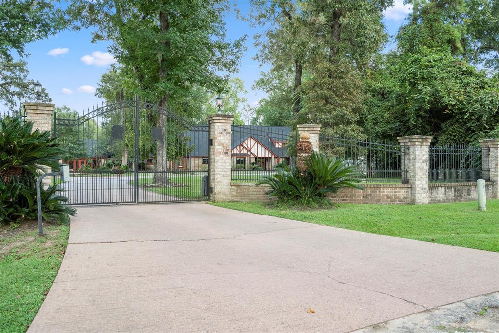 26630 2 Sycamore Circle, Magnolia, Texas 77354, 5 Bedrooms Bedrooms, 15 Rooms Rooms,5 BathroomsBathrooms,Country Homes/acreage,For Sale,Sycamore,69845831