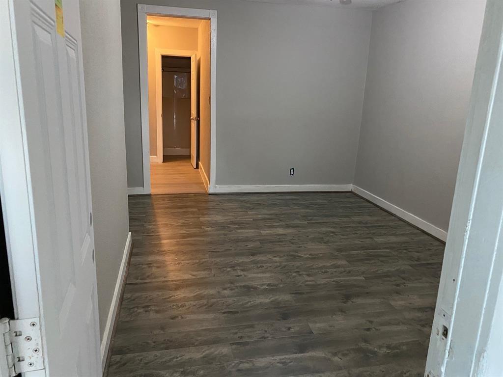 1321 1 35th Street, Galveston, Texas 77550, 1 Bedroom Bedrooms, ,1 BathroomBathrooms,Multi-family,For Sale,35th,53175604