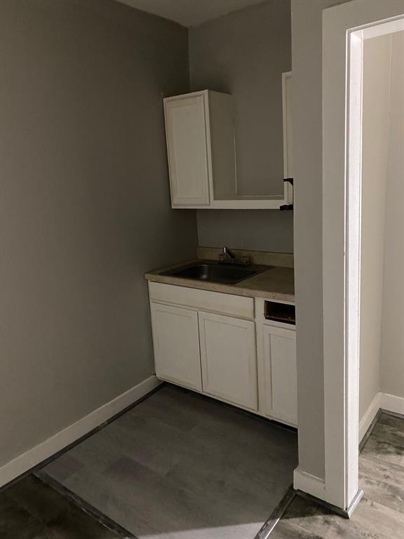 1321 1 35th Street, Galveston, Texas 77550, 1 Bedroom Bedrooms, ,1 BathroomBathrooms,Multi-family,For Sale,35th,53175604