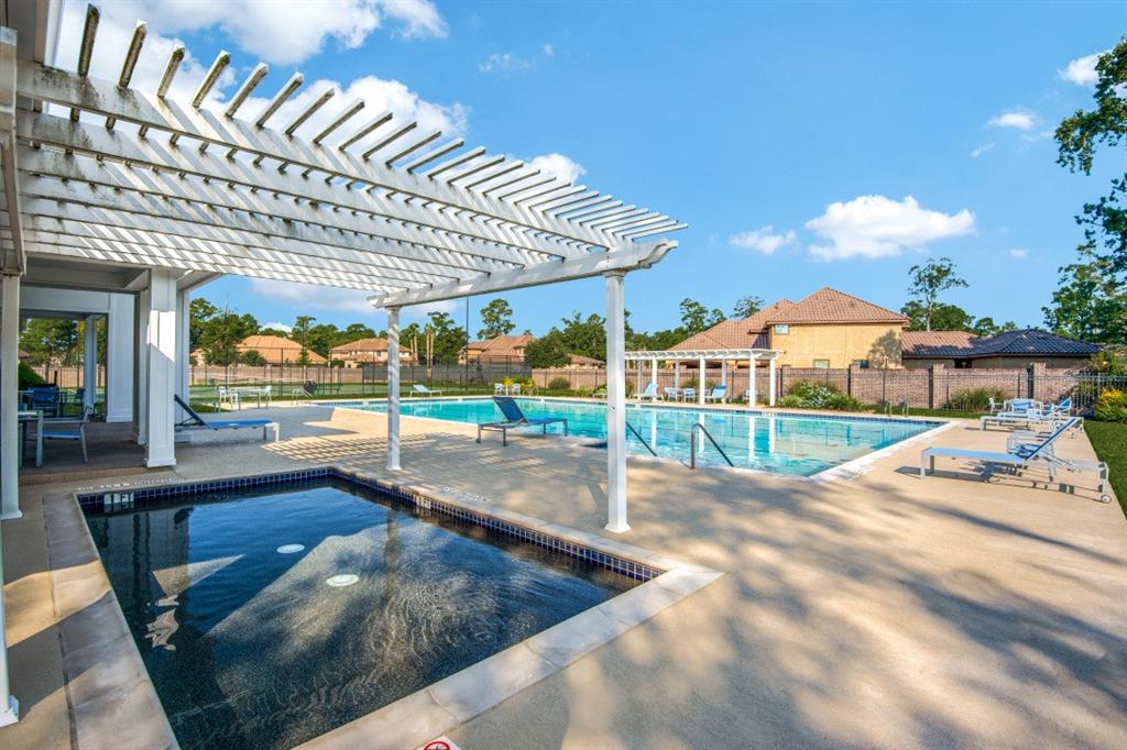 24806 2 Trull Brook Lane, Spring, Texas 77389, 5 Bedrooms Bedrooms, 11 Rooms Rooms,5 BathroomsBathrooms,Single-family,For Sale,Trull Brook,69131952