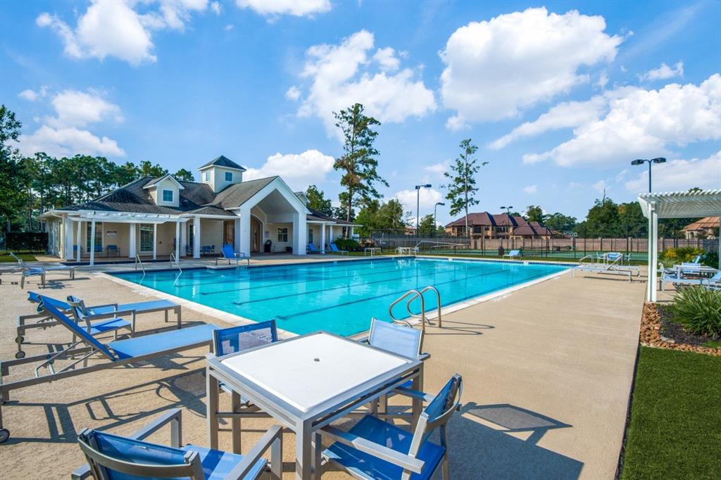 24806 2 Trull Brook Lane, Spring, Texas 77389, 5 Bedrooms Bedrooms, 11 Rooms Rooms,5 BathroomsBathrooms,Single-family,For Sale,Trull Brook,69131952