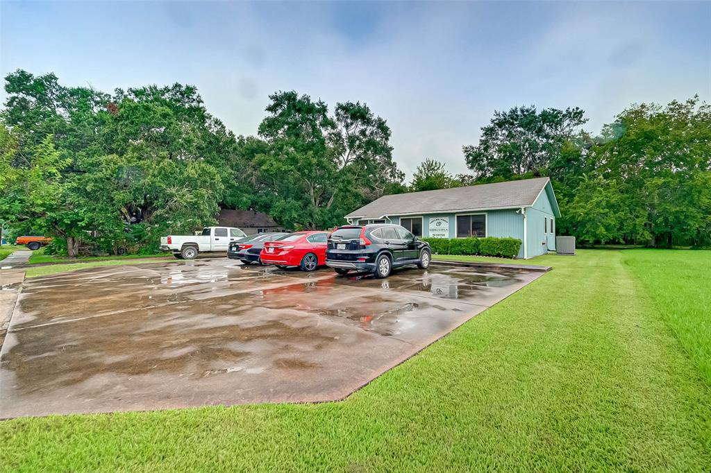 1125 1 8th Street, Rosenberg, Texas 77471, 3 Bedrooms Bedrooms, 4 Rooms Rooms,2 BathroomsBathrooms,Single-family,For Sale,8th,14733046