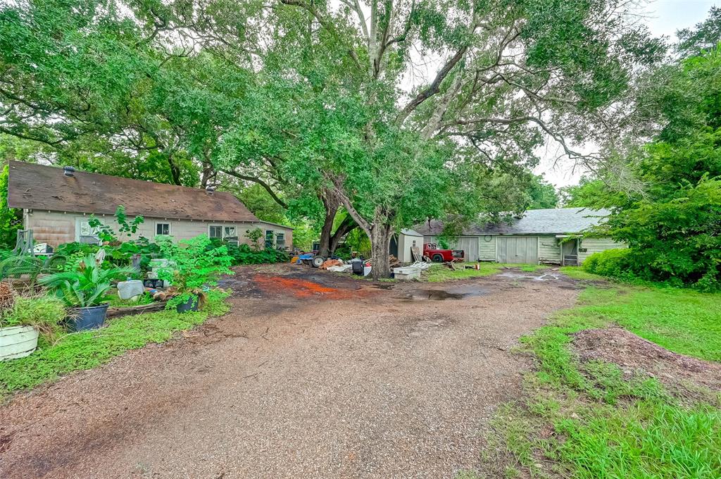 1125 1 8th Street, Rosenberg, Texas 77471, 3 Bedrooms Bedrooms, 4 Rooms Rooms,2 BathroomsBathrooms,Single-family,For Sale,8th,14733046