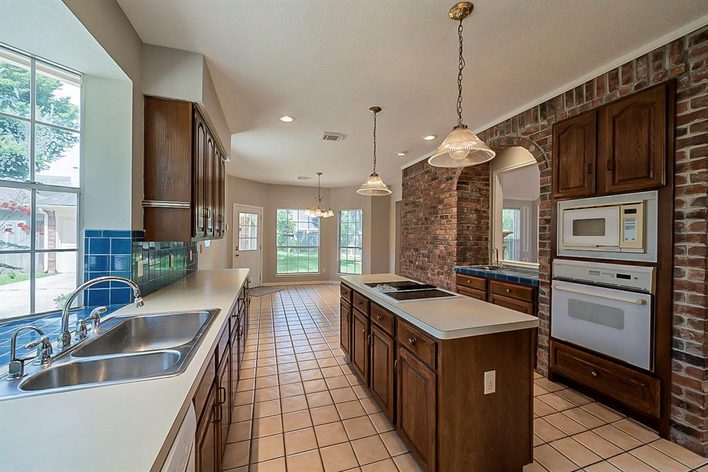 4227 2 Misty Heather Court, Pasadena, Texas 77059, 5 Bedrooms Bedrooms, 5 Rooms Rooms,4 BathroomsBathrooms,Single-family,For Sale,Misty Heather,29243450