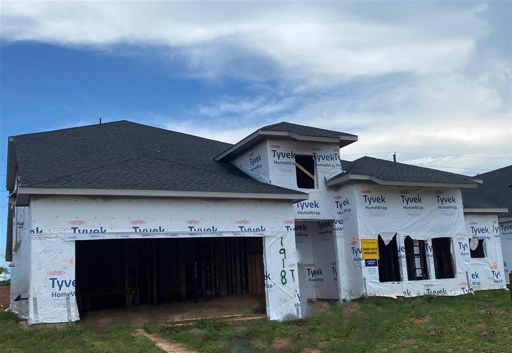 1922 1 Camille Park Drive, Missouri City, Texas 77459, 4 Bedrooms Bedrooms, 9 Rooms Rooms,3 BathroomsBathrooms,Single-family,For Sale,Camille Park Drive,60799362