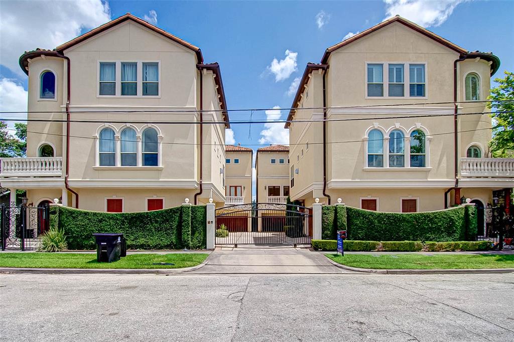 2025 3 Park Street, Houston, Texas 77019, 3 Bedrooms Bedrooms, 8 Rooms Rooms,3 BathroomsBathrooms,Single-family,For Sale,Park,44523940