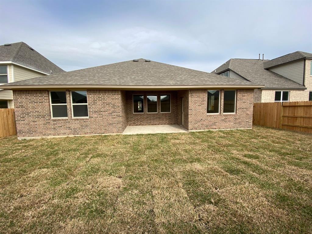 2627 1 Tumlinson Drive, Fresno, Texas 77545, 4 Bedrooms Bedrooms, 12 Rooms Rooms,3 BathroomsBathrooms,Single-family,For Sale,Tumlinson,6043554