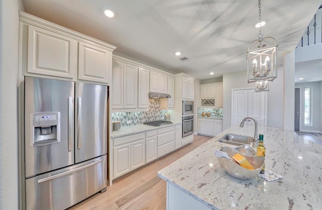 20438 2 Avelignese Way, Tomball, Texas 77377, 4 Bedrooms Bedrooms, 12 Rooms Rooms,3 BathroomsBathrooms,Single-family,For Sale,Avelignese,75248110