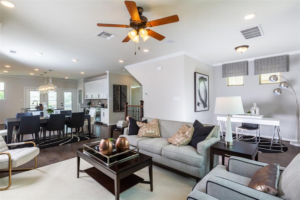 3111 3 Yukon Trace Drive, Houston, Texas 77063, 3 Bedrooms Bedrooms, 5 Rooms Rooms,2 BathroomsBathrooms,Single-family,For Sale,Yukon Trace,67900634