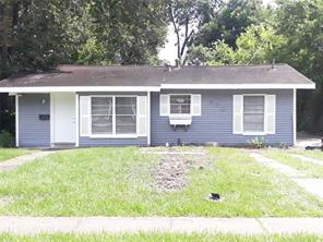 820 Wilkins, Angleton, TX, 77515