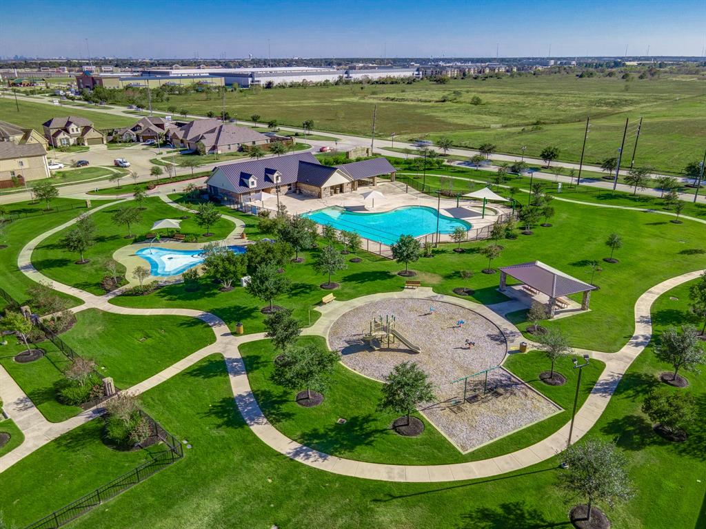 2531 1 Velvet Woods Lane, Katy, Texas 77493, 3 Bedrooms Bedrooms, 12 Rooms Rooms,2 BathroomsBathrooms,Single-family,For Sale,Velvet Woods,6634310