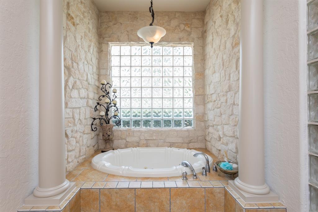 6935 2 Bois D Arc Lane, Fulshear, Texas 77406, 3 Bedrooms Bedrooms, 10 Rooms Rooms,3 BathroomsBathrooms,Country Homes/acreage,For Sale,Bois D Arc,76352831