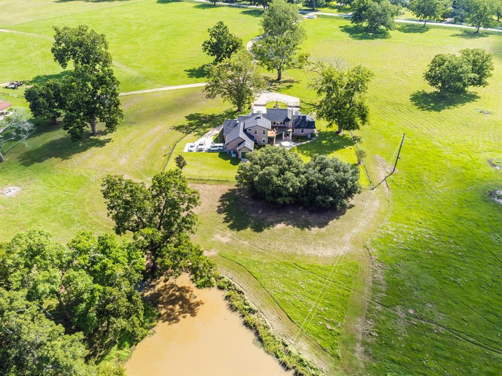 6935 2 Bois D Arc Lane, Fulshear, Texas 77406, 3 Bedrooms Bedrooms, 10 Rooms Rooms,3 BathroomsBathrooms,Country Homes/acreage,For Sale,Bois D Arc,76352831