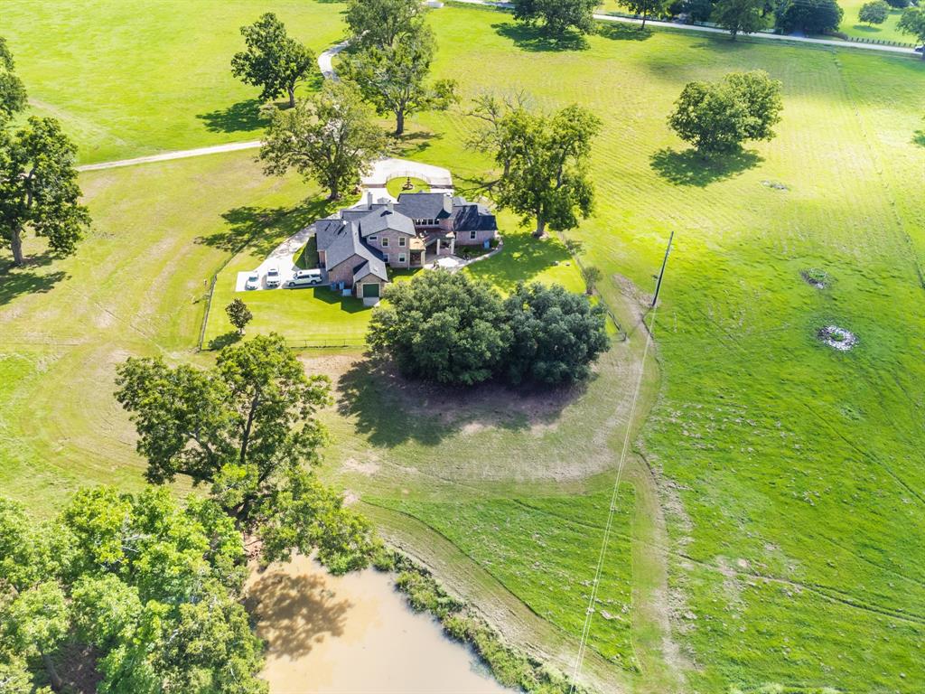 6935 2 Bois D Arc Lane, Fulshear, Texas 77406, 3 Bedrooms Bedrooms, 10 Rooms Rooms,3 BathroomsBathrooms,Country Homes/acreage,For Sale,Bois D Arc,76352831