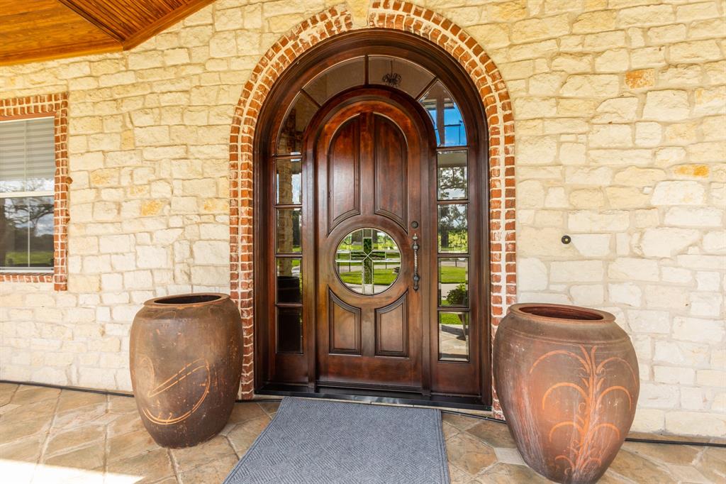 6935 2 Bois D Arc Lane, Fulshear, Texas 77406, 3 Bedrooms Bedrooms, 10 Rooms Rooms,3 BathroomsBathrooms,Country Homes/acreage,For Sale,Bois D Arc,76352831