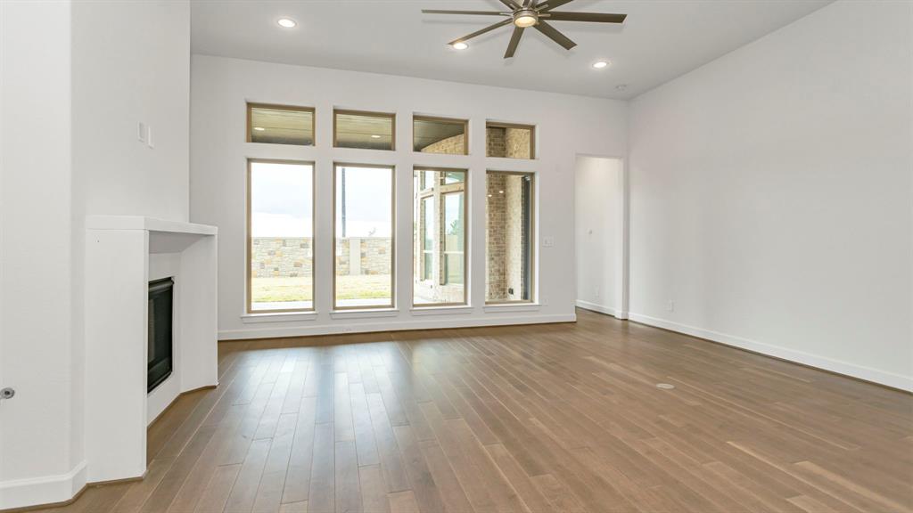 4414 1 Windy Oaks Drive, Fulshear, Texas 77441, 4 Bedrooms Bedrooms, 9 Rooms Rooms,3 BathroomsBathrooms,Single-family,For Sale,Windy Oaks,68601288