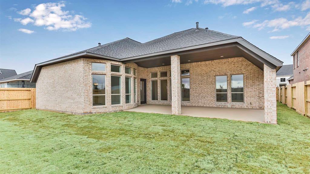 4414 1 Windy Oaks Drive, Fulshear, Texas 77441, 4 Bedrooms Bedrooms, 9 Rooms Rooms,3 BathroomsBathrooms,Single-family,For Sale,Windy Oaks,68601288