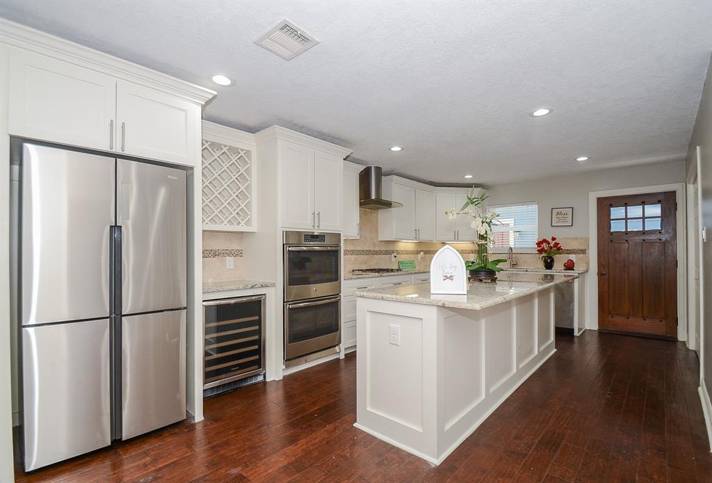 1110 2 ENID Street, Houston, Texas 77009, 6 Bedrooms Bedrooms, 17 Rooms Rooms,4 BathroomsBathrooms,Single-family,For Sale,ENID,61152330