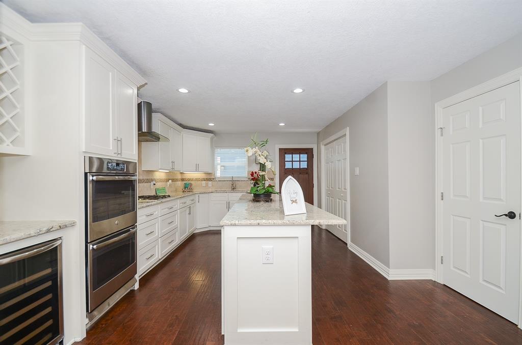 1110 2 ENID Street, Houston, Texas 77009, 6 Bedrooms Bedrooms, 17 Rooms Rooms,4 BathroomsBathrooms,Single-family,For Sale,ENID,61152330