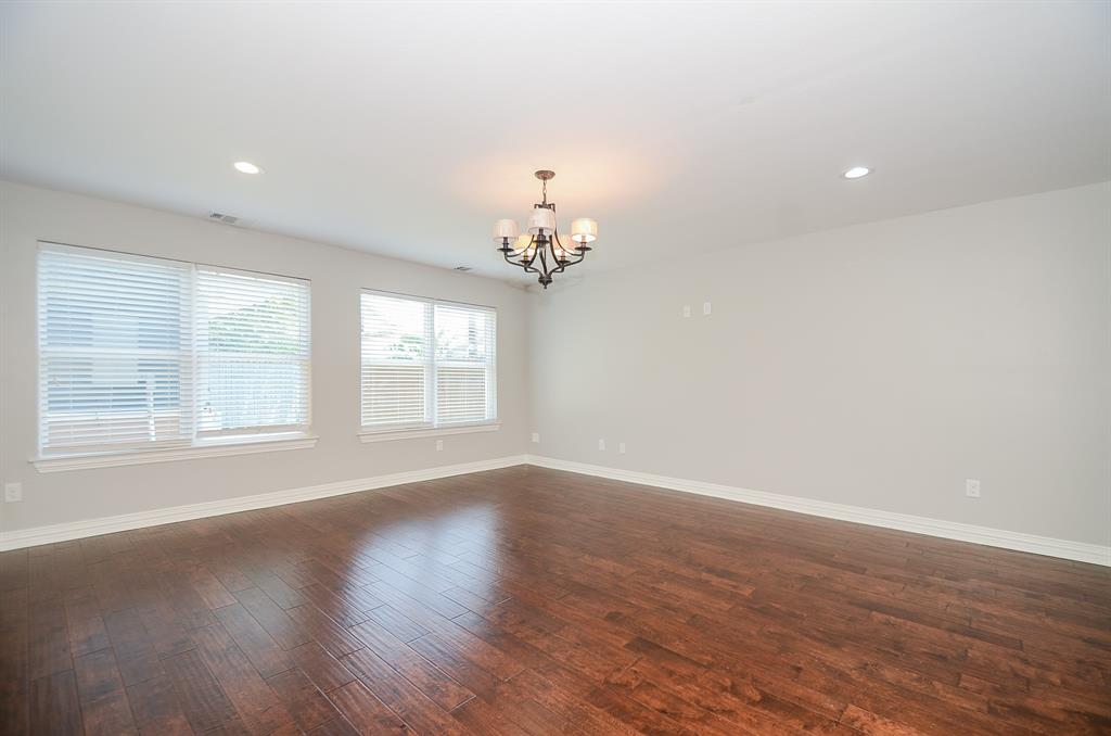 1110 2 ENID Street, Houston, Texas 77009, 6 Bedrooms Bedrooms, 17 Rooms Rooms,4 BathroomsBathrooms,Single-family,For Sale,ENID,61152330