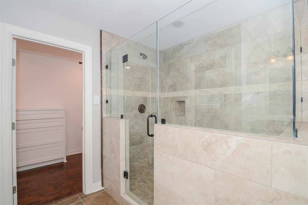 1110 2 ENID Street, Houston, Texas 77009, 6 Bedrooms Bedrooms, 17 Rooms Rooms,4 BathroomsBathrooms,Single-family,For Sale,ENID,61152330
