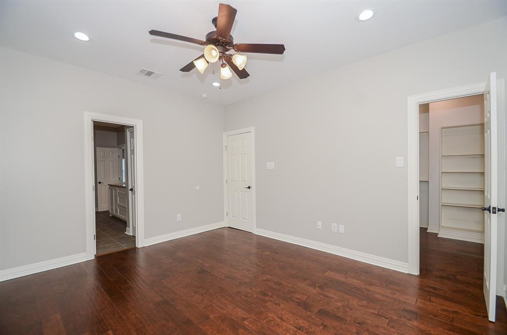 1110 2 ENID Street, Houston, Texas 77009, 6 Bedrooms Bedrooms, 17 Rooms Rooms,4 BathroomsBathrooms,Single-family,For Sale,ENID,61152330