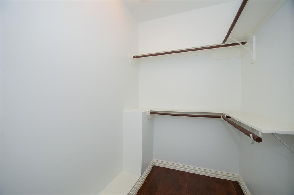 1110 2 ENID Street, Houston, Texas 77009, 6 Bedrooms Bedrooms, 17 Rooms Rooms,4 BathroomsBathrooms,Single-family,For Sale,ENID,61152330