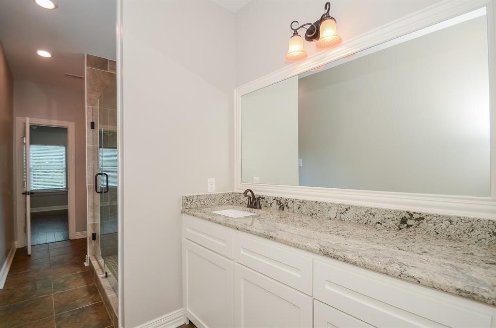 1110 2 ENID Street, Houston, Texas 77009, 6 Bedrooms Bedrooms, 17 Rooms Rooms,4 BathroomsBathrooms,Single-family,For Sale,ENID,61152330