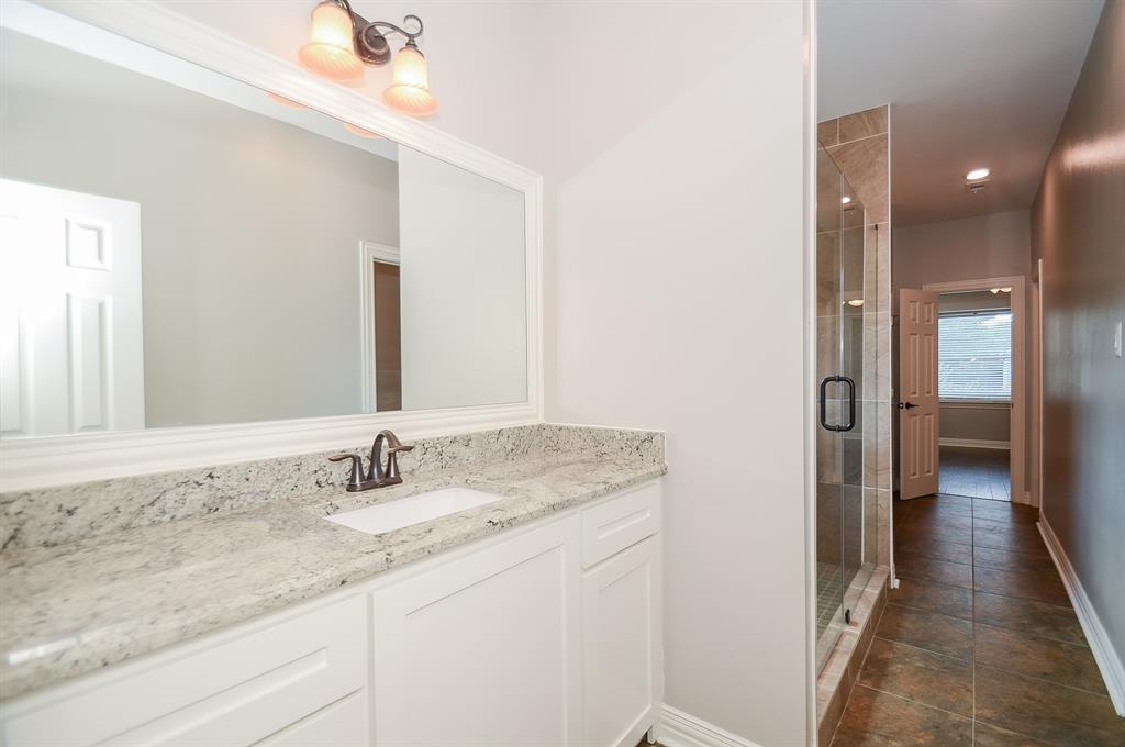 1110 2 ENID Street, Houston, Texas 77009, 6 Bedrooms Bedrooms, 17 Rooms Rooms,4 BathroomsBathrooms,Single-family,For Sale,ENID,61152330