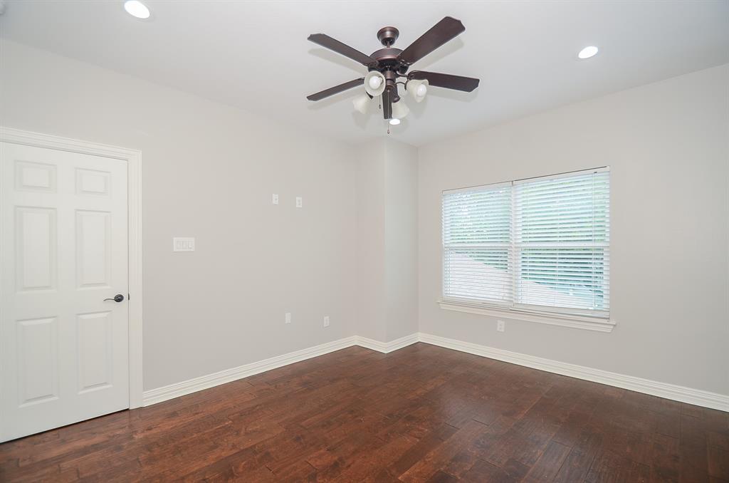 1110 2 ENID Street, Houston, Texas 77009, 6 Bedrooms Bedrooms, 17 Rooms Rooms,4 BathroomsBathrooms,Single-family,For Sale,ENID,61152330