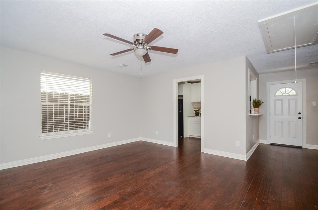 1110 2 ENID Street, Houston, Texas 77009, 6 Bedrooms Bedrooms, 17 Rooms Rooms,4 BathroomsBathrooms,Single-family,For Sale,ENID,61152330