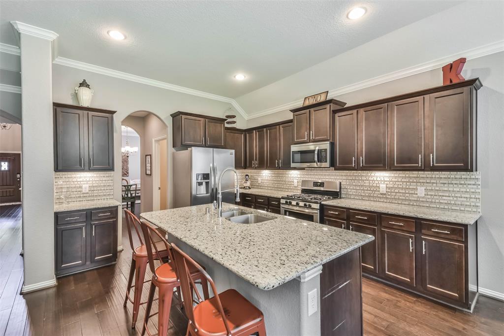 151 2 Capriccio Lane, Montgomery, Texas 77316, 5 Bedrooms Bedrooms, 9 Rooms Rooms,4 BathroomsBathrooms,Single-family,For Sale,Capriccio,69928600