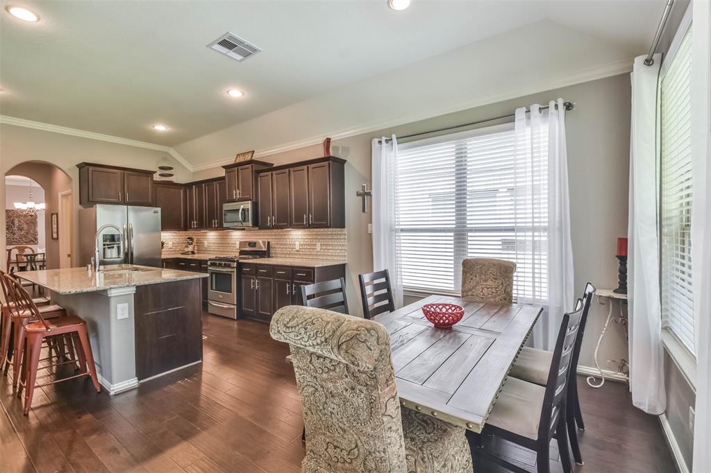151 2 Capriccio Lane, Montgomery, Texas 77316, 5 Bedrooms Bedrooms, 9 Rooms Rooms,4 BathroomsBathrooms,Single-family,For Sale,Capriccio,69928600