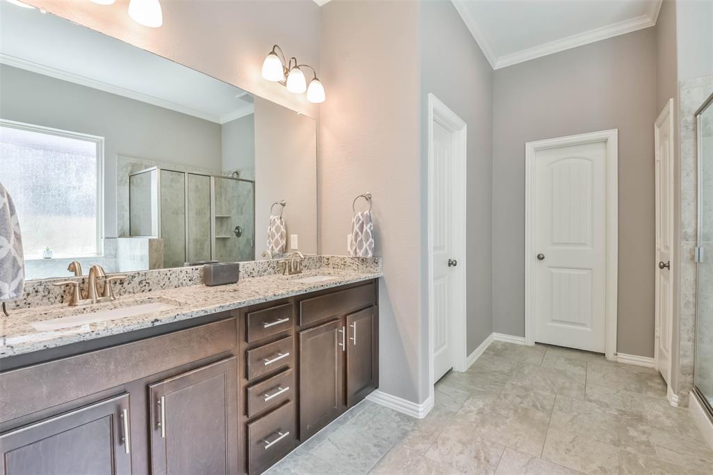 151 2 Capriccio Lane, Montgomery, Texas 77316, 5 Bedrooms Bedrooms, 9 Rooms Rooms,4 BathroomsBathrooms,Single-family,For Sale,Capriccio,69928600