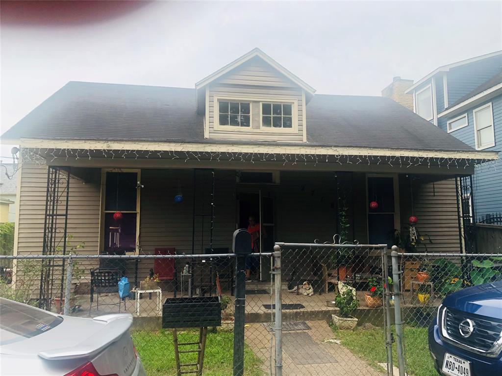 2718 1.5 Florence Street, Houston, Texas 77009, 4 Bedrooms Bedrooms, 4 Rooms Rooms,1 BathroomBathrooms,Single-family,For Sale,Florence,66048665