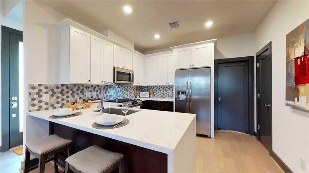 2195 2 Mansfield, Houston, Texas 77091, 3 Bedrooms Bedrooms, 6 Rooms Rooms,2 BathroomsBathrooms,Single-family,For Sale,Mansfield,56565117