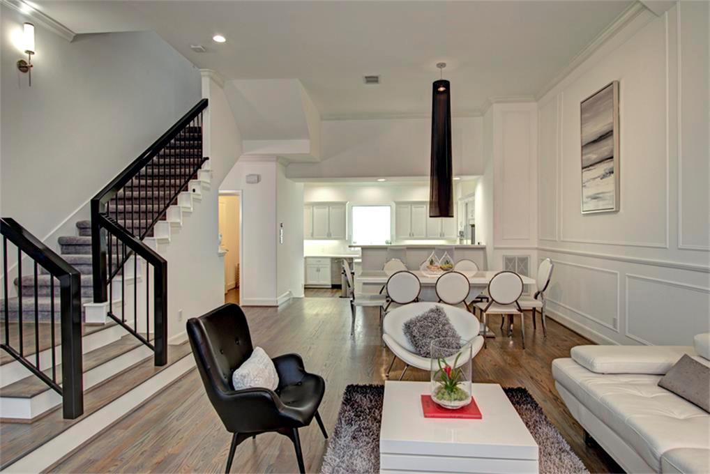 1716 3 Sandman Street, Houston, Texas 77007, 3 Bedrooms Bedrooms, 7 Rooms Rooms,3 BathroomsBathrooms,Single-family,For Sale,Sandman,80816122