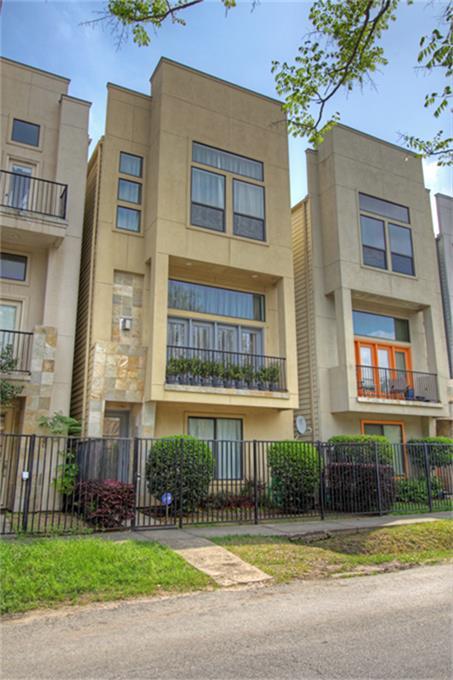 1716 3 Sandman Street, Houston, Texas 77007, 3 Bedrooms Bedrooms, 7 Rooms Rooms,3 BathroomsBathrooms,Single-family,For Sale,Sandman,80816122