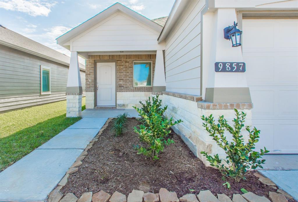 6847 1 Escondido Drive, Rosharon, Texas 77583, 3 Bedrooms Bedrooms, 6 Rooms Rooms,2 BathroomsBathrooms,Single-family,For Sale,Escondido,83957387