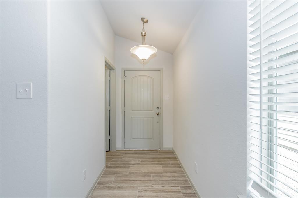 6847 1 Escondido Drive, Rosharon, Texas 77583, 3 Bedrooms Bedrooms, 6 Rooms Rooms,2 BathroomsBathrooms,Single-family,For Sale,Escondido,83957387