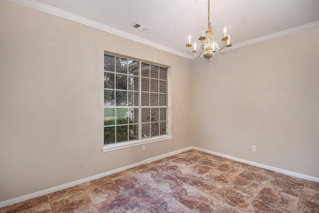 15747 2 Brookwood Lake Place, Sugar Land, Texas 77498, 3 Bedrooms Bedrooms, 3 Rooms Rooms,2 BathroomsBathrooms,Single-family,For Sale,Brookwood Lake,49583750