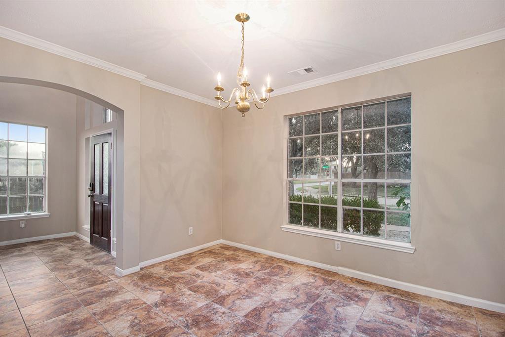 15747 2 Brookwood Lake Place, Sugar Land, Texas 77498, 3 Bedrooms Bedrooms, 3 Rooms Rooms,2 BathroomsBathrooms,Single-family,For Sale,Brookwood Lake,49583750