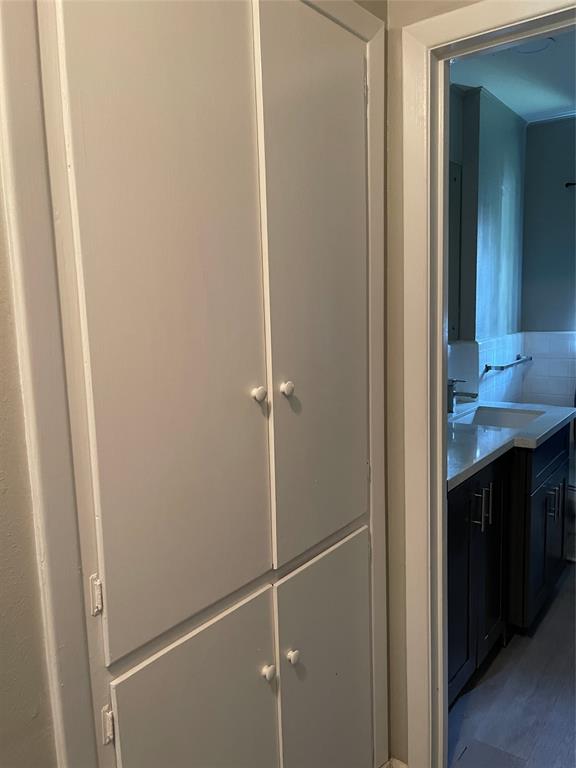 4710 1 WEST ALABAMA Street, Houston, Texas 77027, 3 Bedrooms Bedrooms, 7 Rooms Rooms,2 BathroomsBathrooms,Single-family,For Sale,WEST ALABAMA,71679114