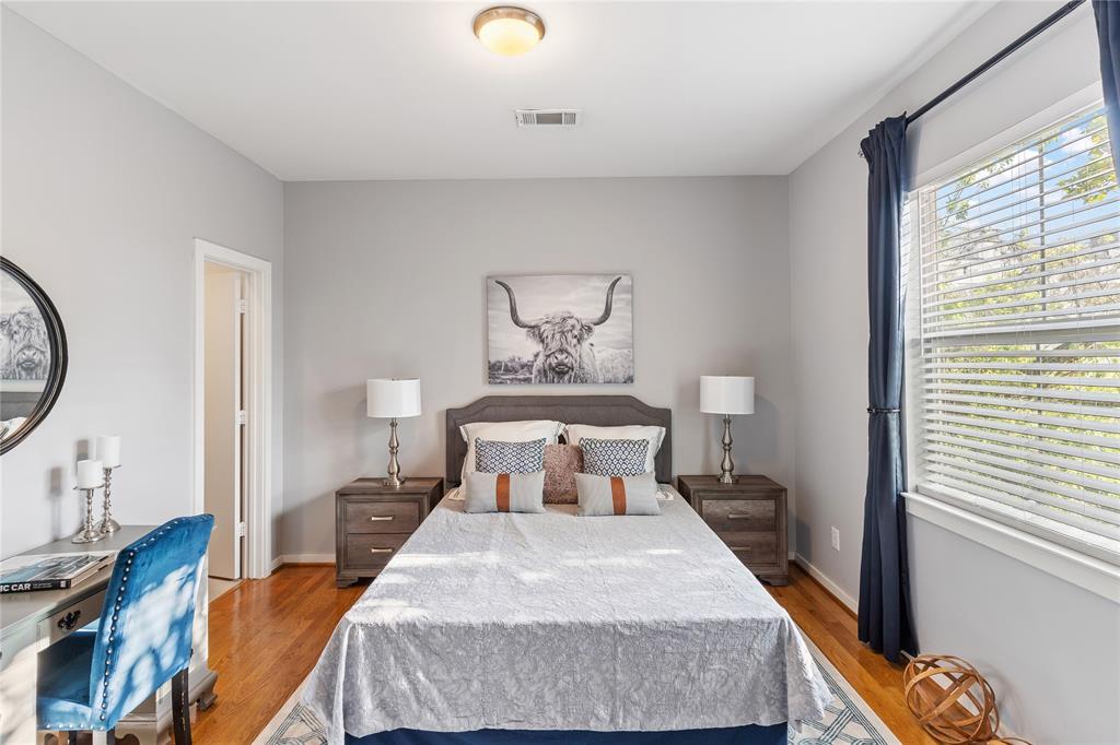 2404 Morgan Street C, Houston, Texas 77006, 3 Bedrooms Bedrooms, 3 Rooms Rooms,3 BathroomsBathrooms,Single-family,For Sale,Morgan Street C,73996535