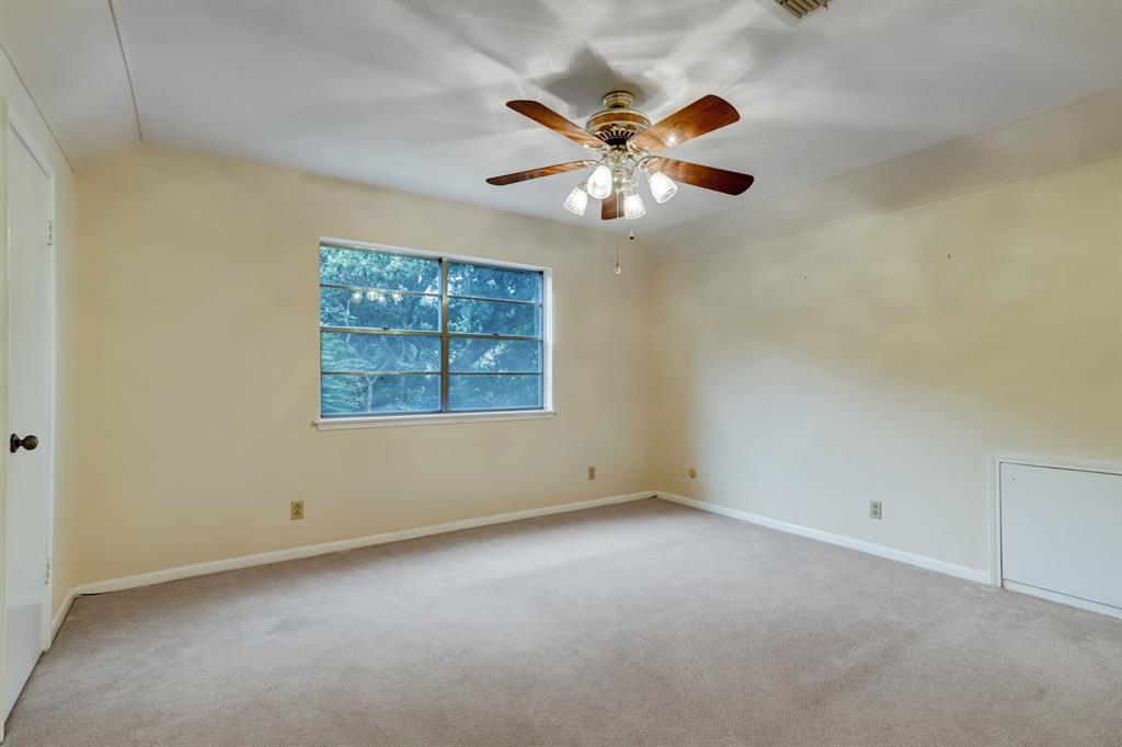2318 Pomeran Drive